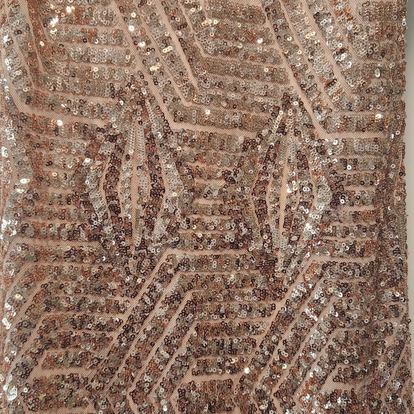 VENUS Rose Gold Sequin V-Neck Mini Dress - Picture 7 of 10